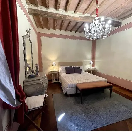 Tuscany Apartment *